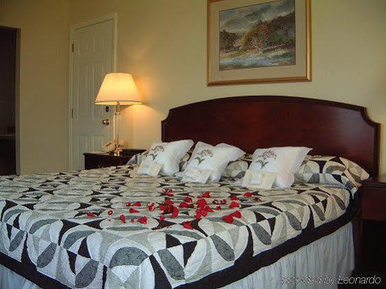 Bridgeview Motel Mackinaw City Cameră foto